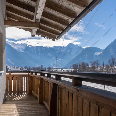 Apartment In Ramsau In Tyrol With A Balcony Ramsau im Zillertal Exteriér fotografie
